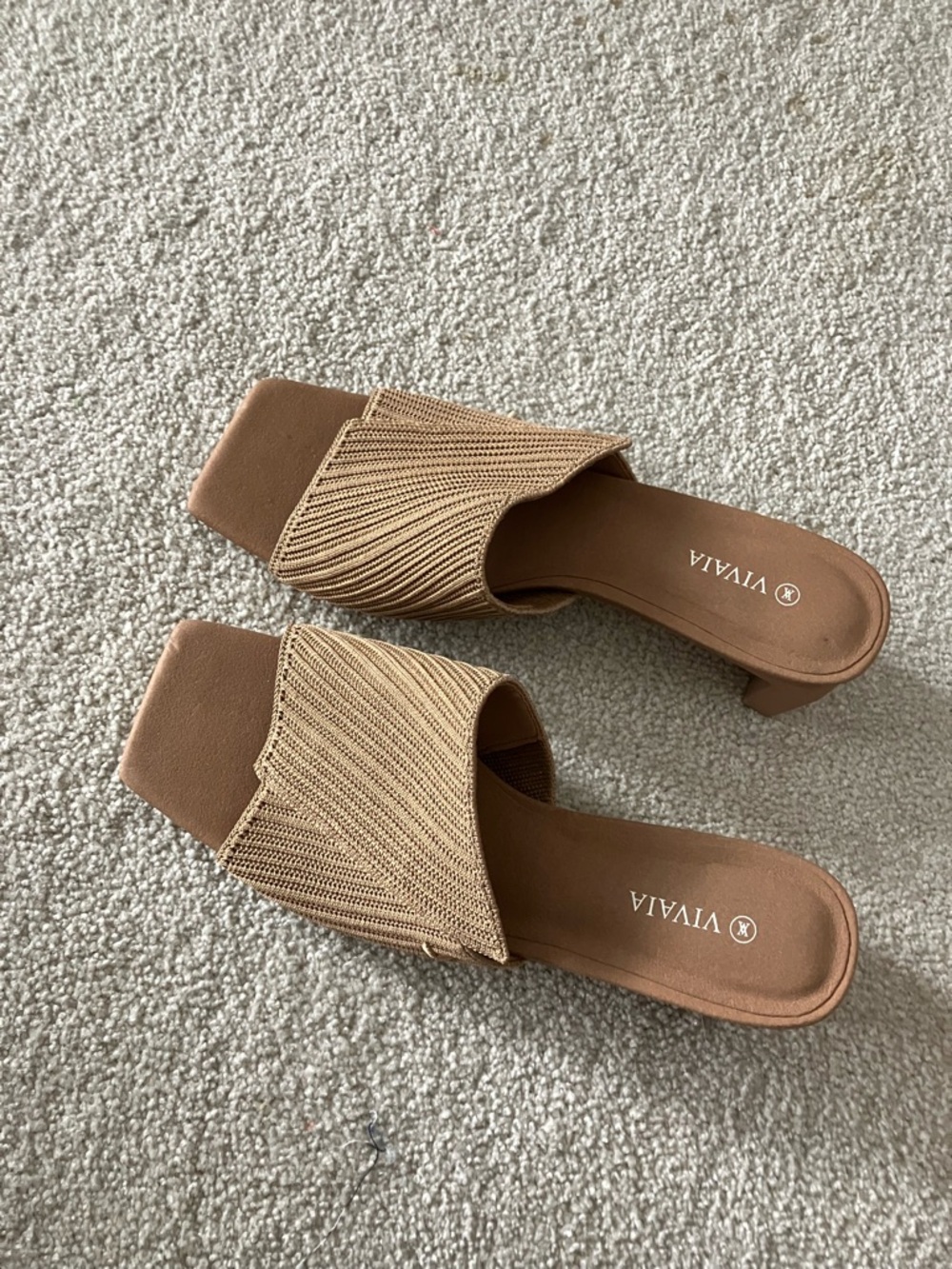 VIVAIA Square-Toe Block Heel Sandals excellent condition size 39 tan color - Picture 3 of 5